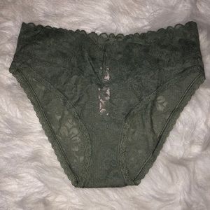 𝙁𝙤𝙧𝙚𝙨𝙩 𝙂𝙧𝙚𝙚𝙣 𝙇𝙖𝙘𝙚 𝙋𝙖𝙣𝙩𝙞𝙚𝙨